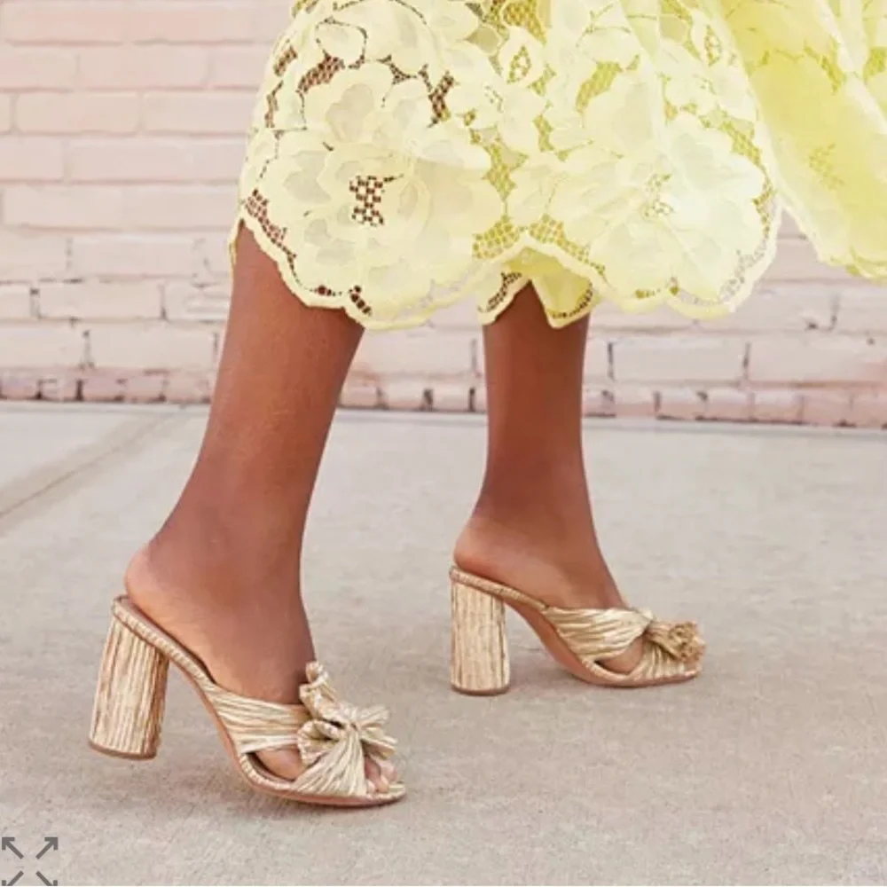NWOB Loeffler Randall Penny Pleated Heels slides 7.5